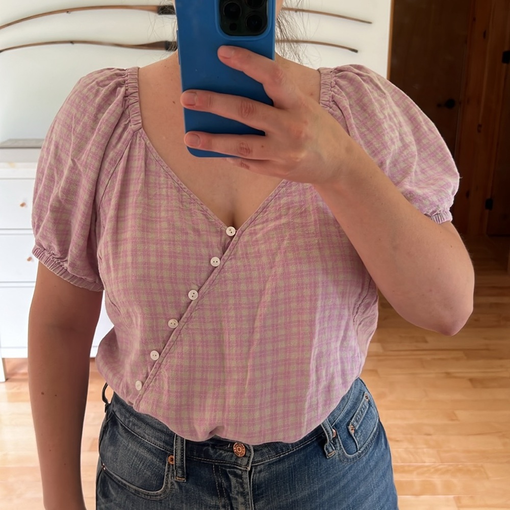 Madewell Pink V-Neck Buttoned Women's
Top Linen
